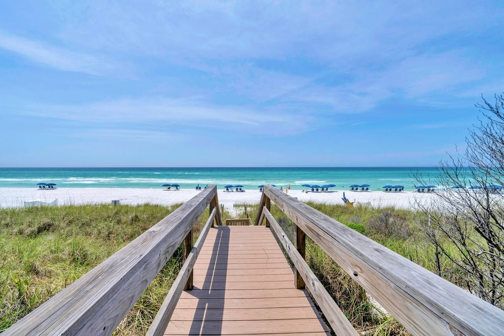 Benchmark Rental Home Overlooking the Gulf